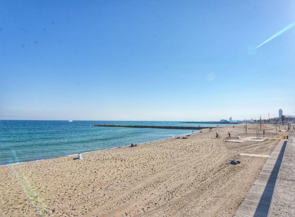 Lodging Apartments Forum 25 - Barcelona Forum Apartment سان أدريان دي بيزوس المظهر الخارجي الصورة