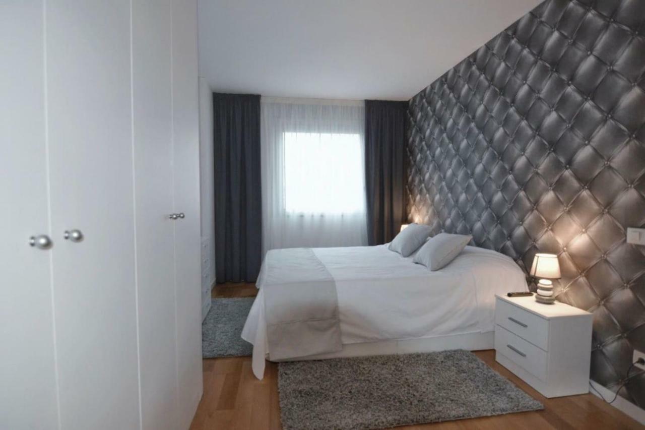 Lodging Apartments Forum 25 - Barcelona Forum Apartment سان أدريان دي بيزوس المظهر الخارجي الصورة